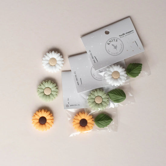 Knits by CE AB Needle Stopper Sunflower set