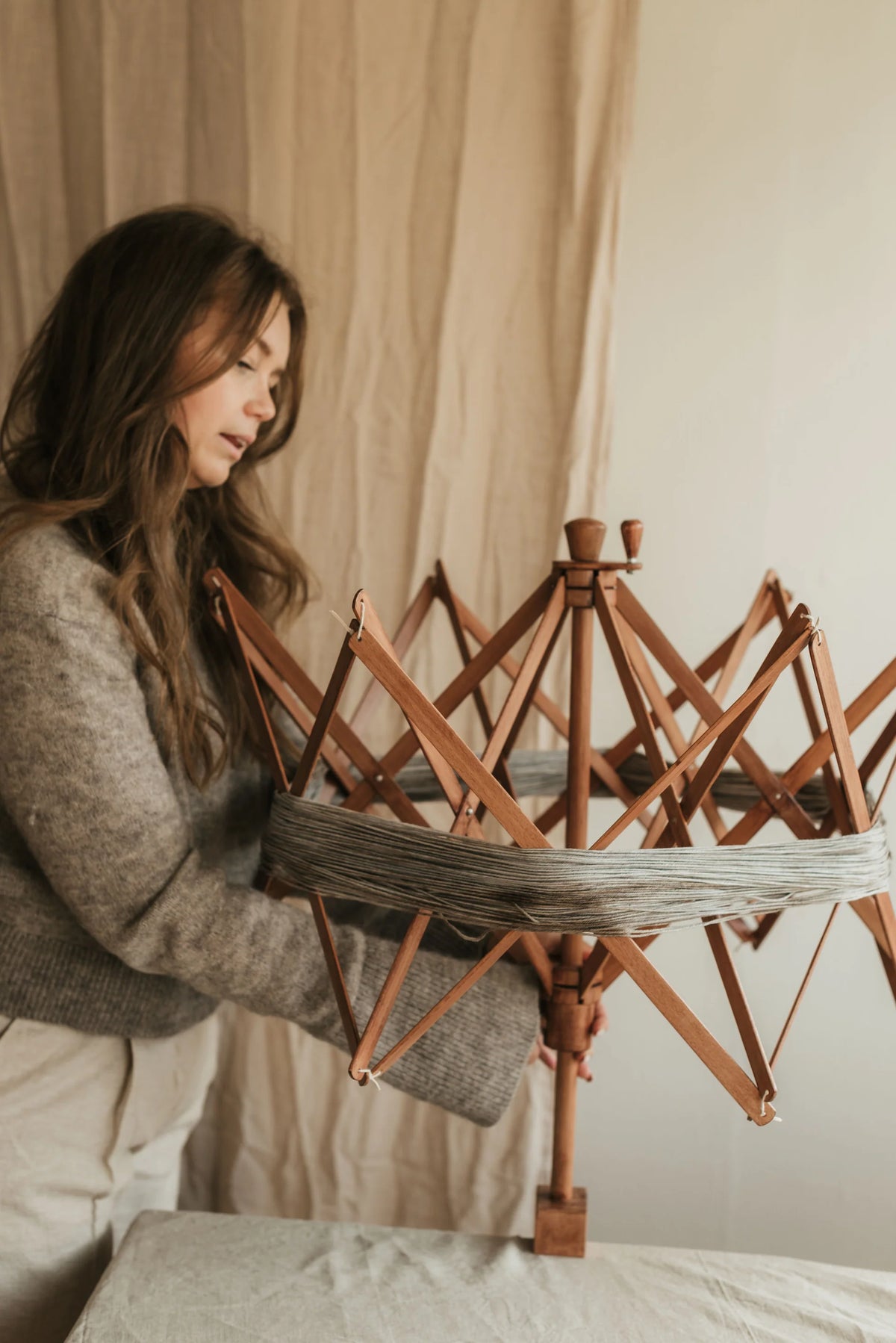 Knits by CE Yarn Swift Garenwinder