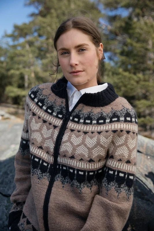 LAINE - Anniversary Issue - 10 years of nordic knitting