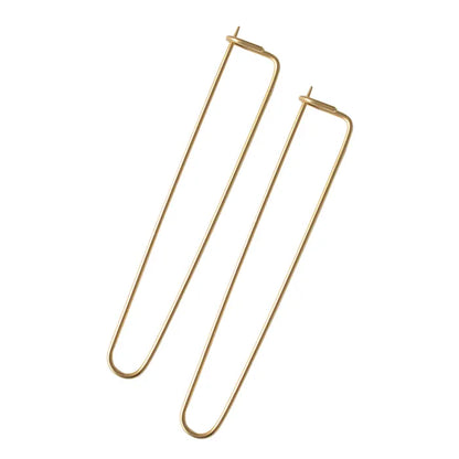 Twee Seeknit Stitch Holders van goudkleurig aluminium, 13 cm lang. Licht, duurzaam en ideaal voor het tijdelijk vasthouden van steken tijdens het breien.