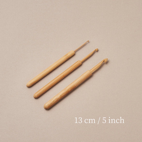 Seeknit Koshitsu Crochet Hooks with Bamboo tip 13 cm 3.00 mm