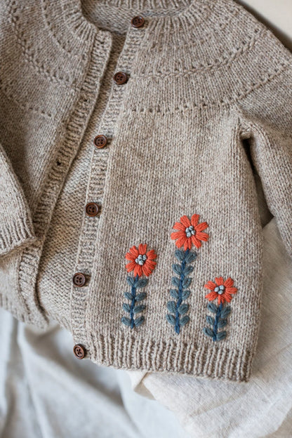 Embroidery on knits, Judith Gummlich